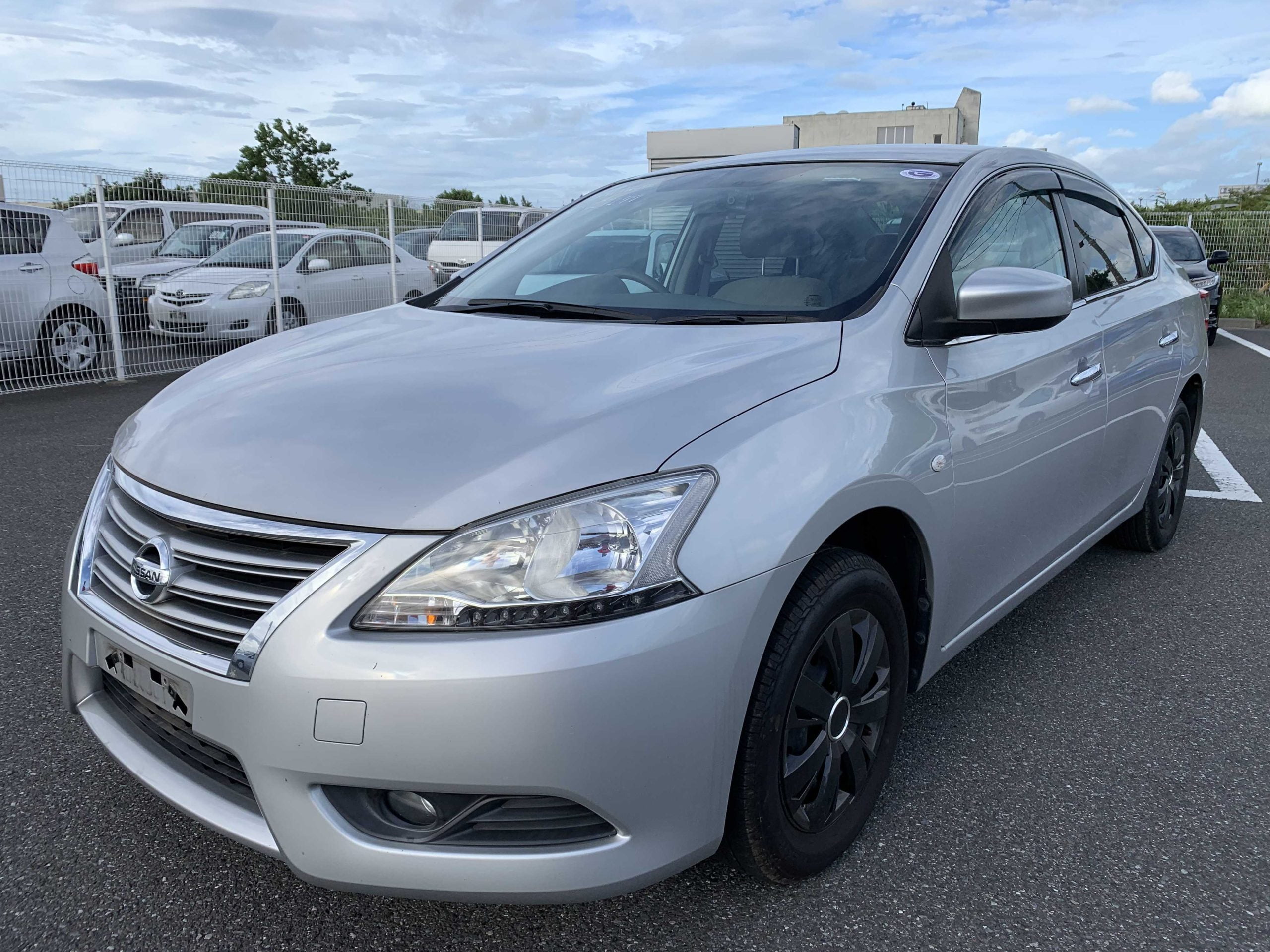 2016 NISSAN SYLPHY