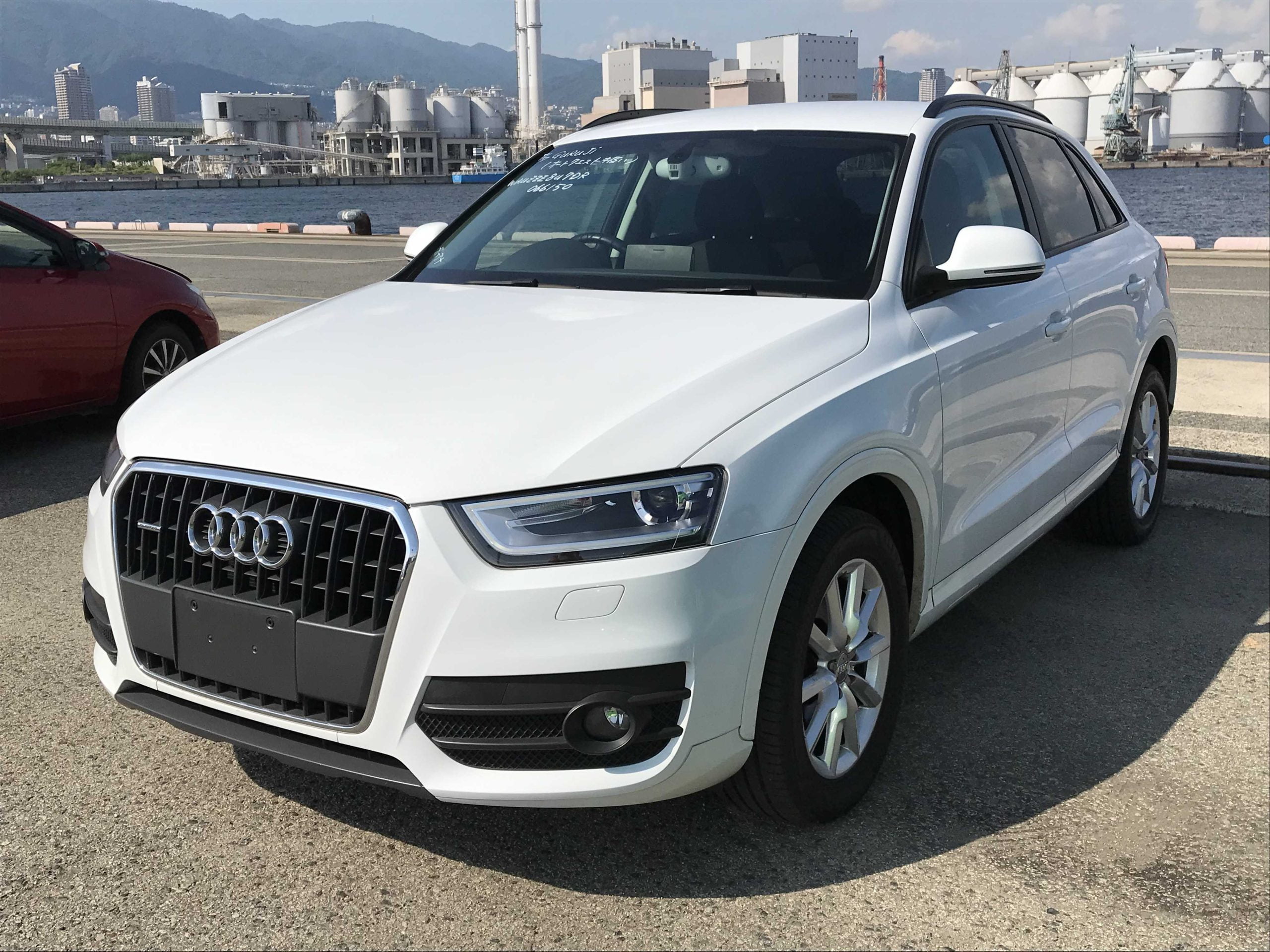 2013 AUDI Q3