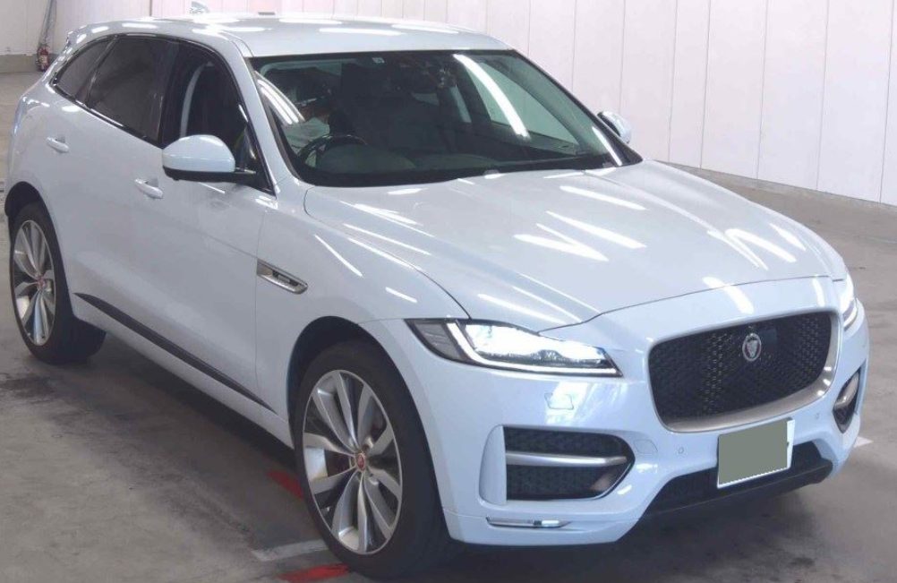 2016 Jaguar F pace