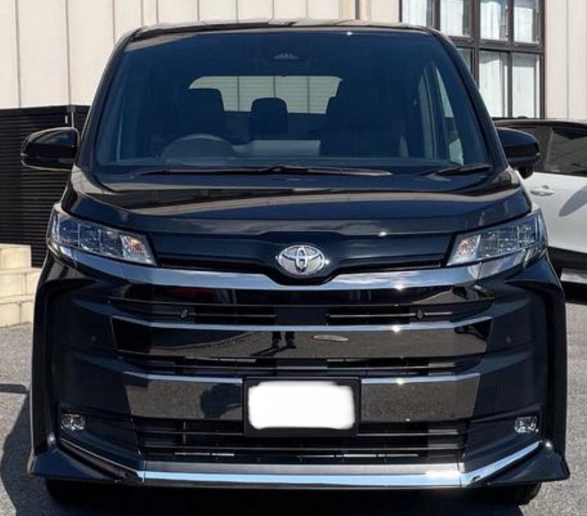 2024 TOYOTA NOAH